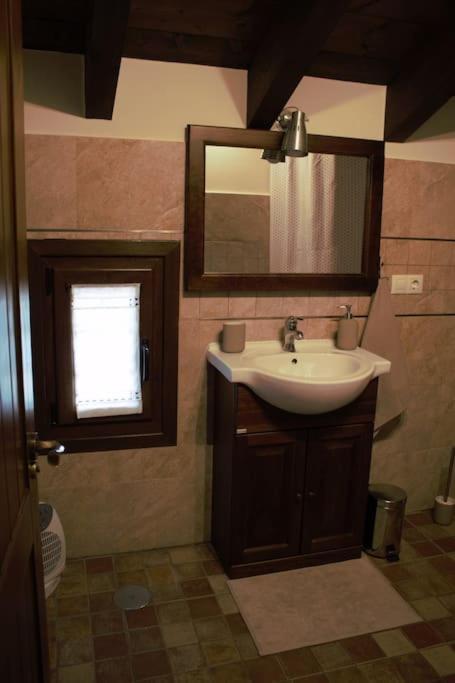 La Casa 44, Con Spa Opcional Sariego Dış mekan fotoğraf